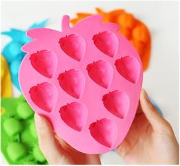 Fruit shape silicone ice tray_Safe tool in kitchen for children to have fun family time with parents.