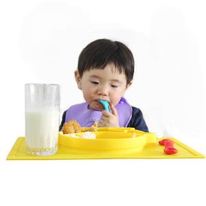 Novelty rabbit silicone feeding placemat plate