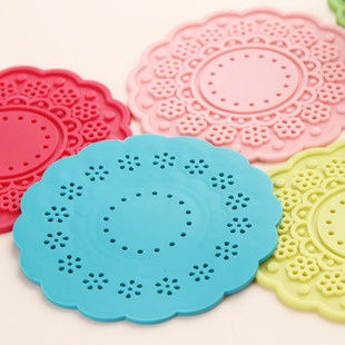 Fresh flowers thickening round silicone cup mat