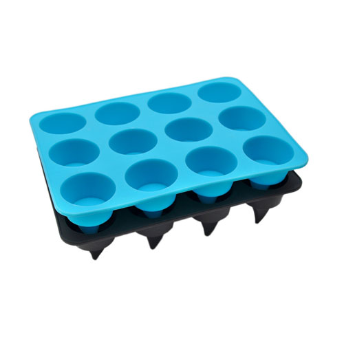 Shark fin silicone ice cube tray