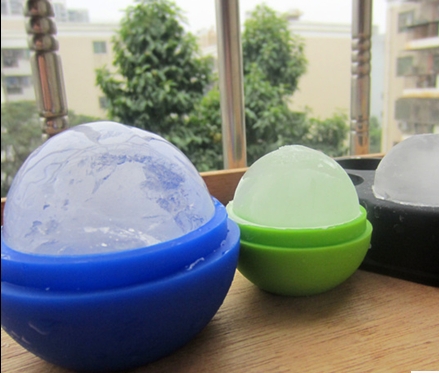 Low carbon environmental protection silicone ice ball