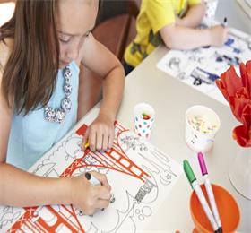 Kids eraze wipeable drawing placemat