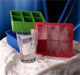 creative silicone ice tray