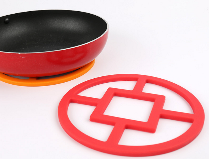hollowed-out coin silicone heat resistant pad