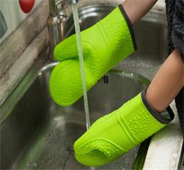 extra long silicone oven mitt with quilted liner