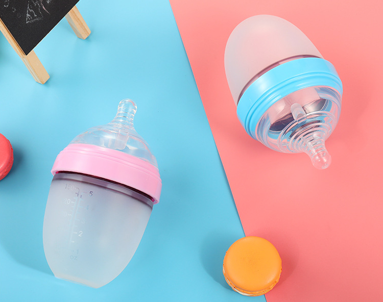 wide neck baby silicone feeding bottle