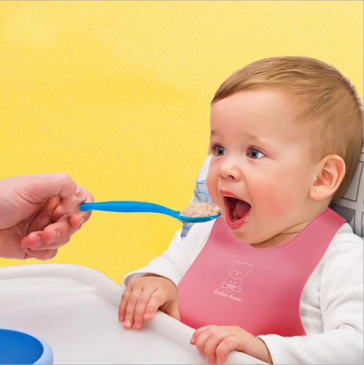 hot selling comfortable silicone baby bib with food catcher pocke