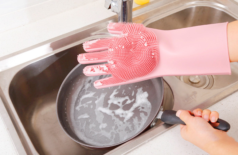 newly magic reusable silicone gloves with wash scrubber